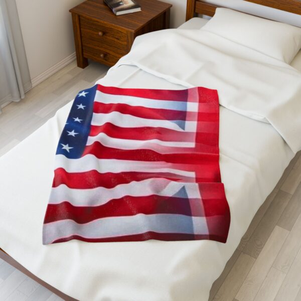 British American Velveteen Plush Blanket - Image 3
